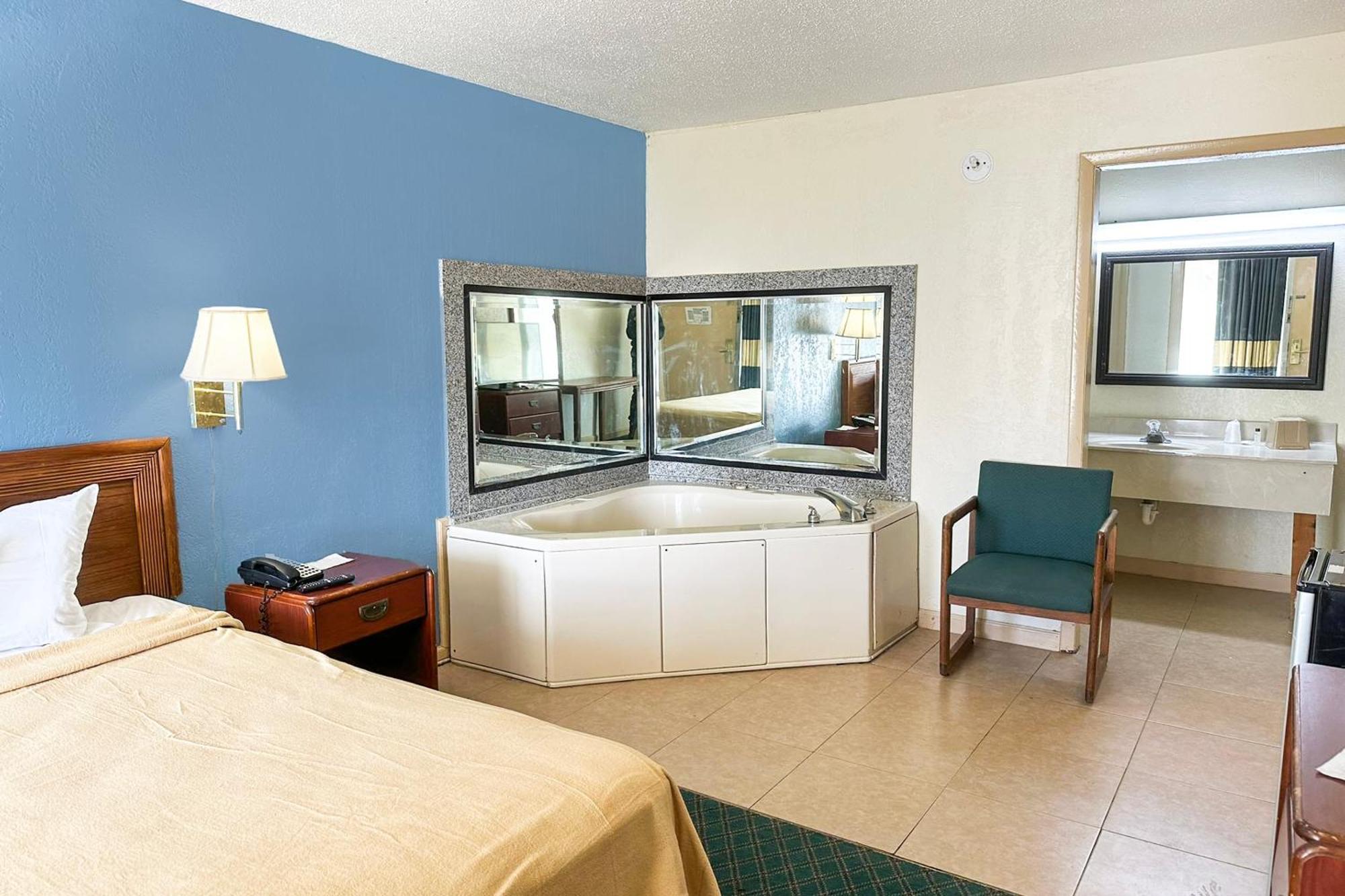 Super Inn & Suites By Oyo Milledgeville Exterior foto